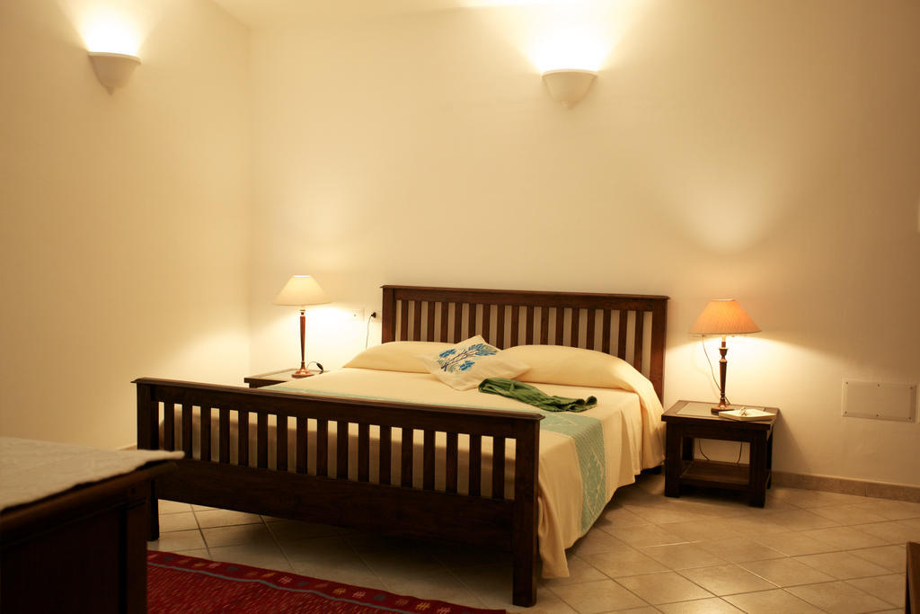 Ermosuras Villa Nuoro  Habitación foto