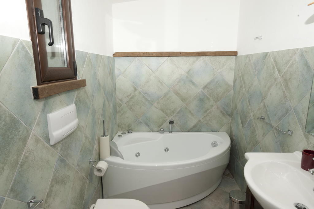 Ermosuras Villa Nuoro  Habitación foto